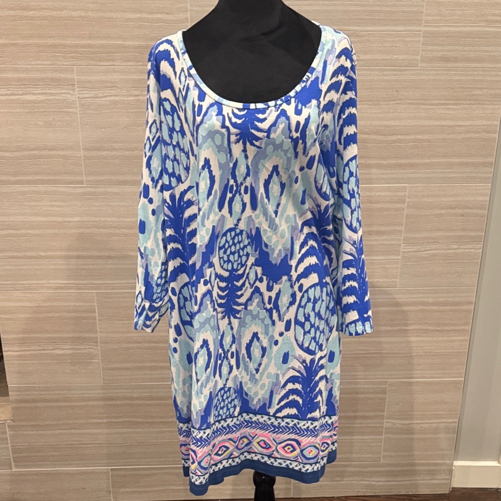 Lilly Pulitzer Blue and White Pineapple Patterned Dress